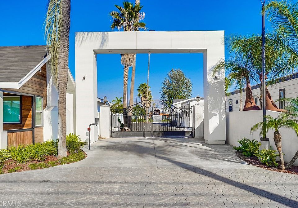 34th image of 8250 Lankershim Ivy 15 Blvd #82