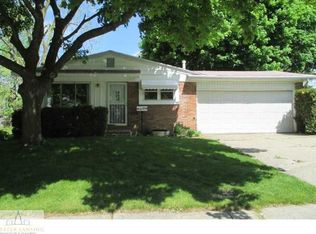 3714 Glenbrook Dr, Lansing, MI 48911