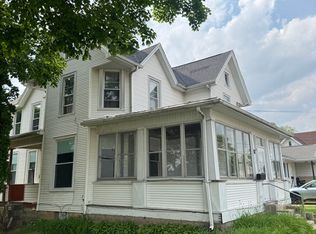 733 16th Ave, Monroe, WI 53566