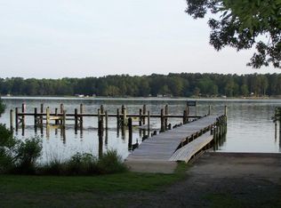 Schooner Point Rd, Hartfield, VA 23071