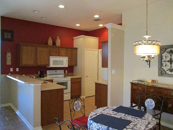 3rd image of 108 Carlsbad Dr