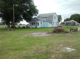 50 Temple St, Mulberry, FL 33860