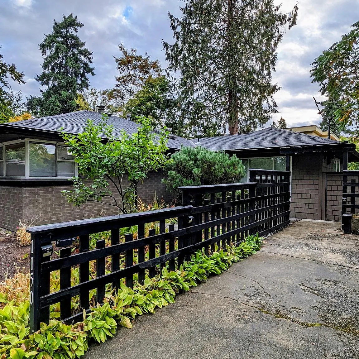 1150 Evergreen Point Rd — Photo 2