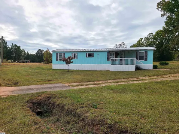 255 Dogwood Rd, Pickens, SC 29671