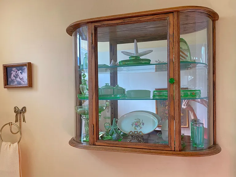 Master Bath Oak curved glass Curio w/Green DG collection
