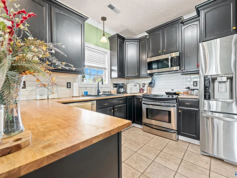 25850 Iron Gate Dr — Photo 22