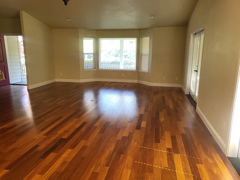 159 SE Aztec Ct — Photo 25