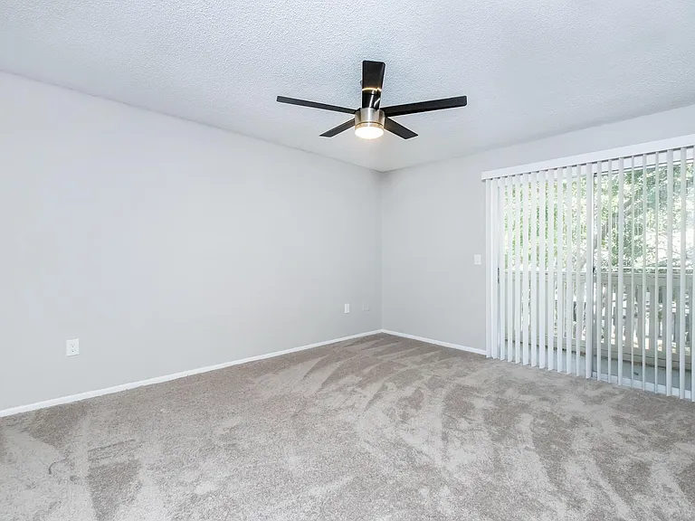 Wymore 360 Apartments — Photo 104