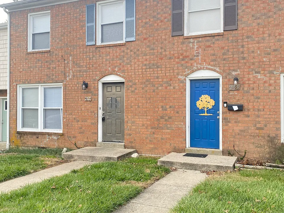 253 Osage Ct