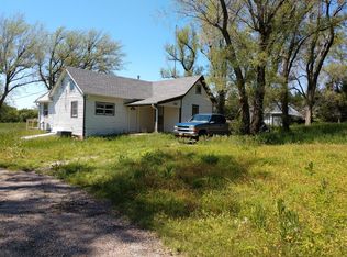 295 N 120th Rd, Minneapolis, KS 67484