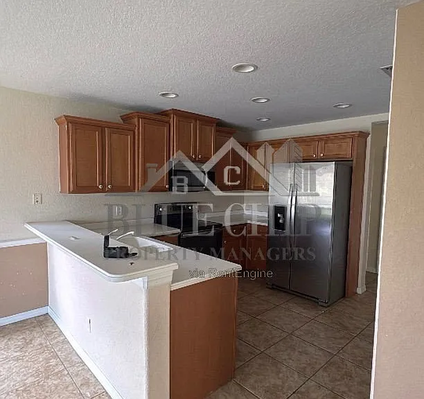 7035 Montauk Point Xing — Photo 10