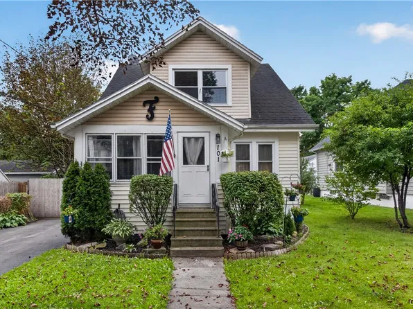 101 W Irving St, East Syracuse, NY 13057