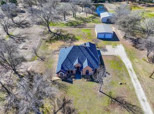 2524 Meadow Way, Terrell, TX 75160