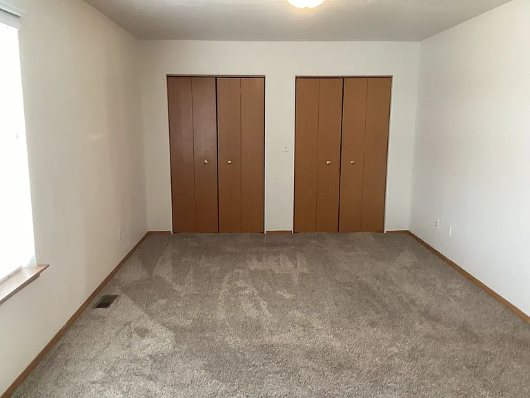 1102 S Aspen Pl — Photo 10