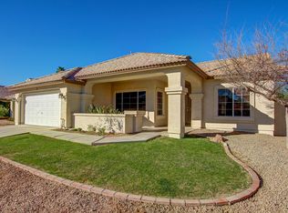 380 S Pineview Dr, Chandler, AZ 85226