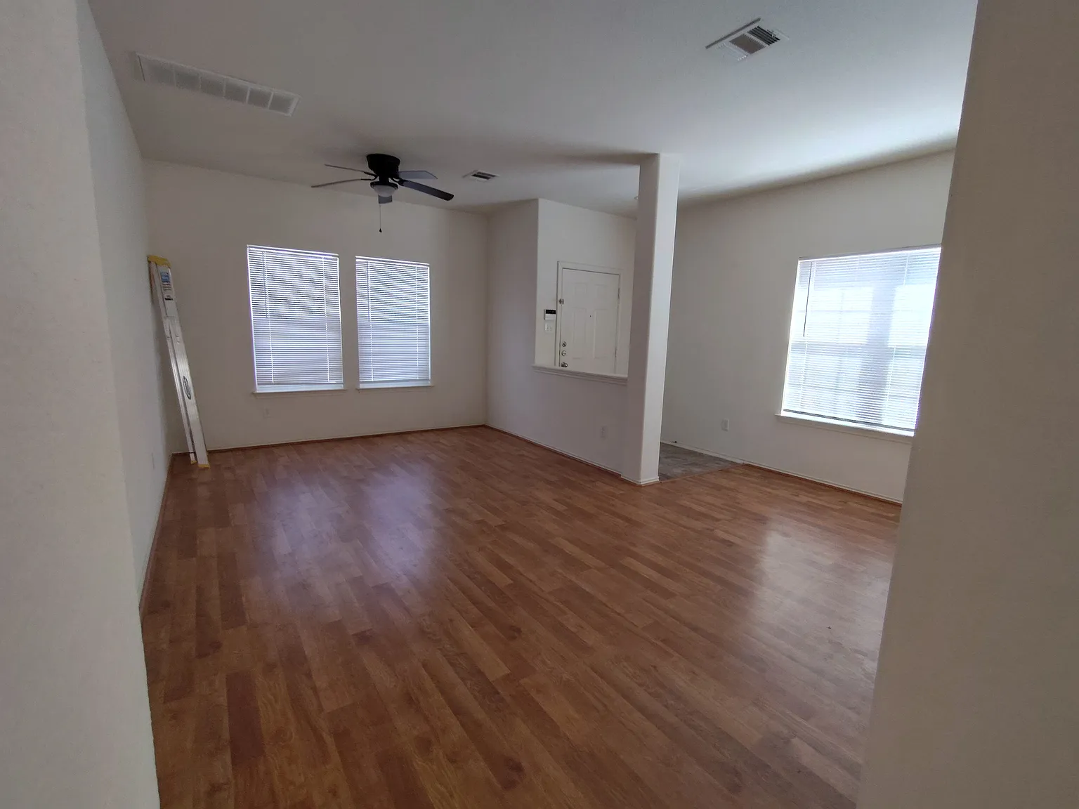 2108 Cottontail Dr — Photo 3