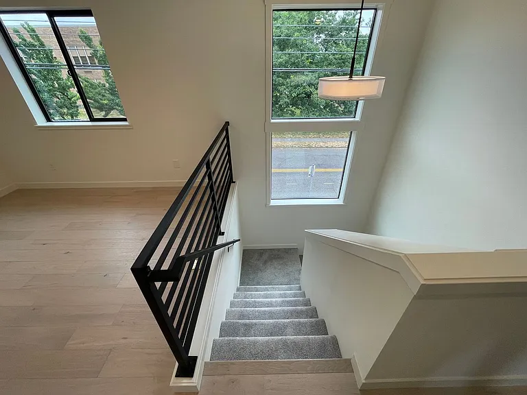 8191 N Haven Ave — Photo 19
