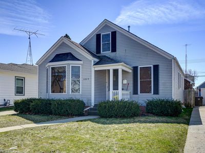 1025 Wolff St, Racine, WI, 53402