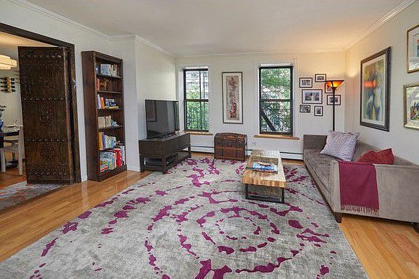 1st image of 4 W 109th St #2DE