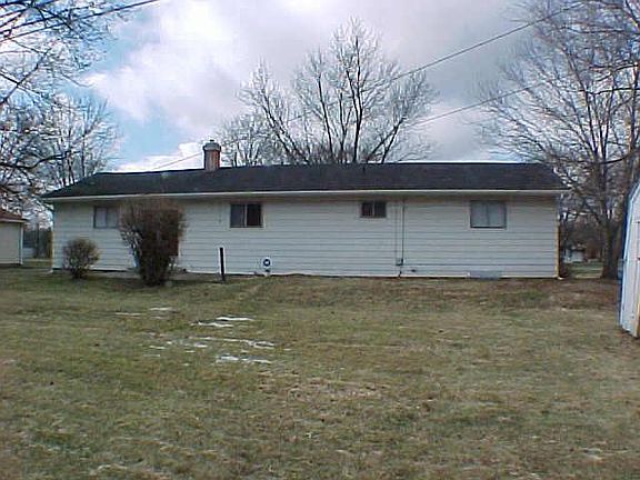 2nd image of 8017 N Chiltern Dr
