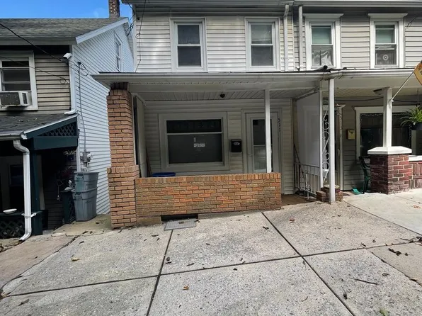 511 E Abbott St, Lansford, PA 18232