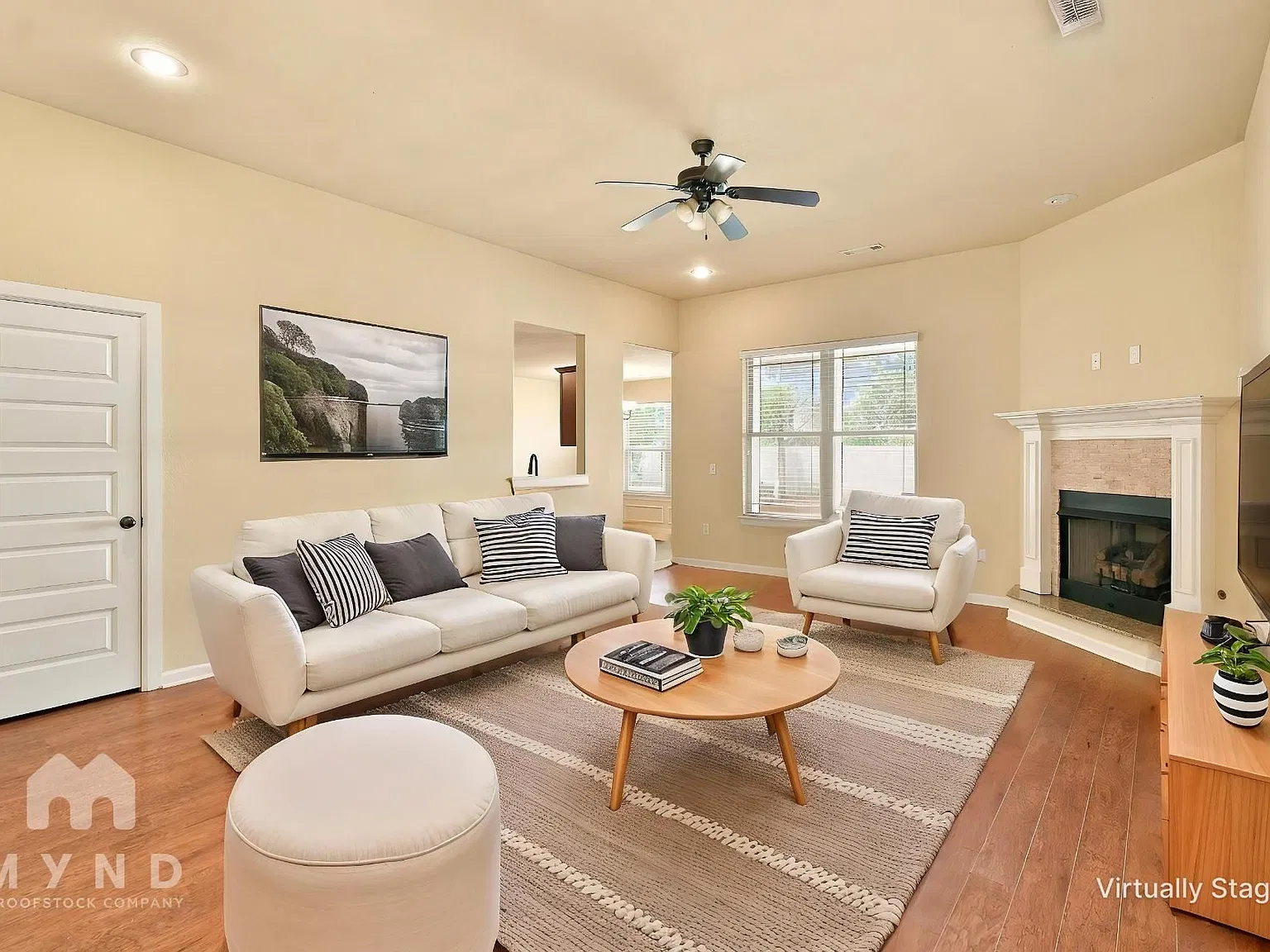 4 bed, 2.0 bath, 1750 sqft, $1,795 — Photo 2