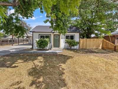 531 W Firebaugh Avenue, Exeter, CA, 93221