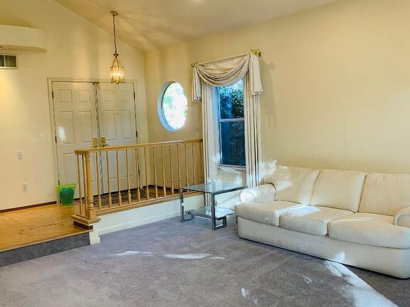 3rd image of 11603 Bridge Park Ct