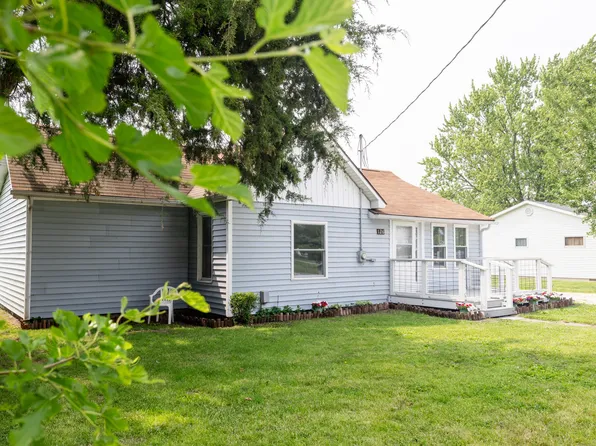 126 N Harrison Ave, Goodland, IN 47948