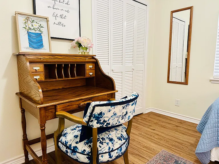 Lazy Oak Dr — Photo 16