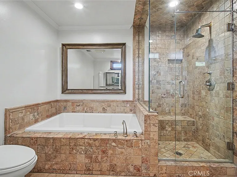 738 N Kenter Ave — Photo 21