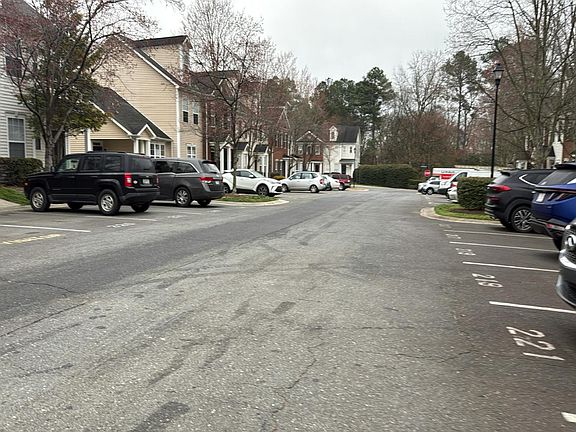 5th image of 220 Township Dr