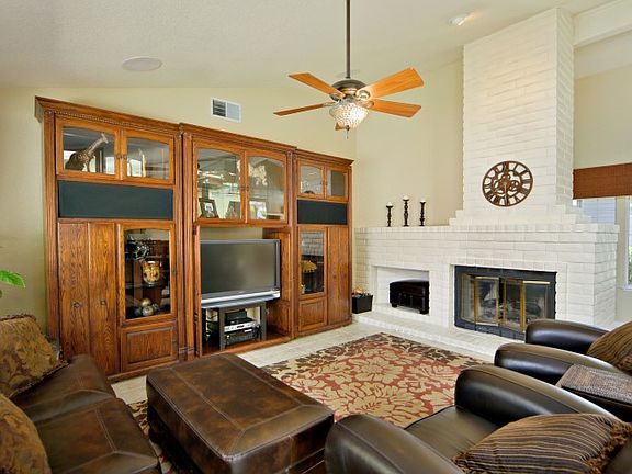 5th image of 2235 Newcastle Gap Dr