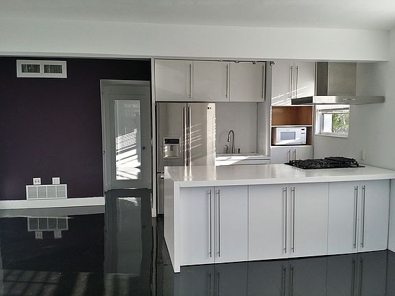 4th image of 8550 Byron Ave APT 2F