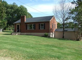 6135 Burlington Dr, Roanoke, VA 24019