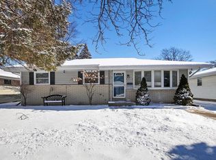 8015 48th AVENUE, Kenosha, WI 53142