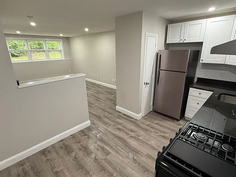 Upton St Apartments LLC — Photo 14