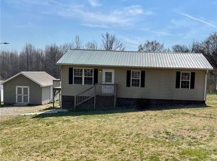 802 Old Burkhart Rd, Lexington, NC 27292