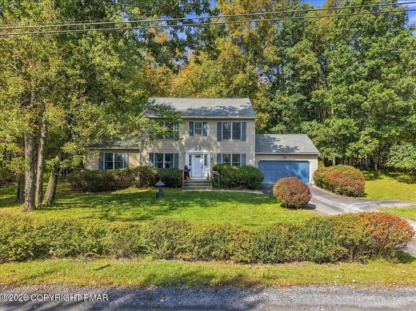 2125 Vista Cir, East Stroudsburg, PA 18302