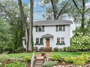 187 Kemah Rd, Ridgewood, NJ 07450