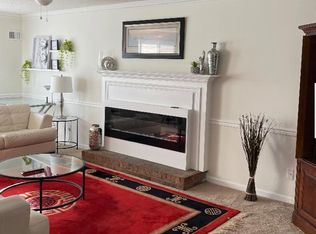 11 Crescent Ln #11, Columbia, SC 29212