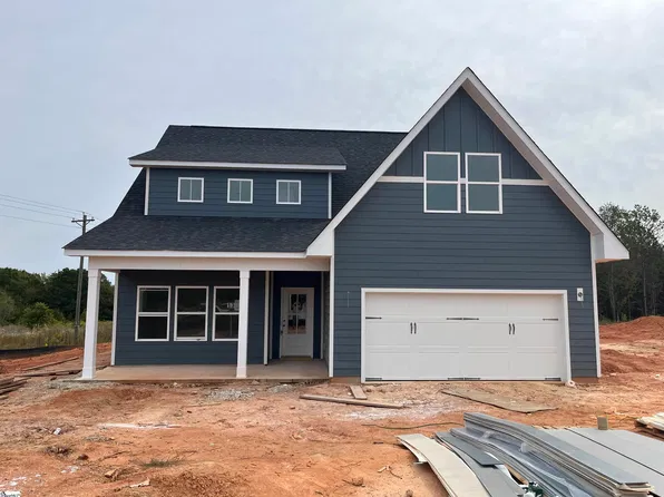 138 Henderson Rd, Gray Court, SC 29644