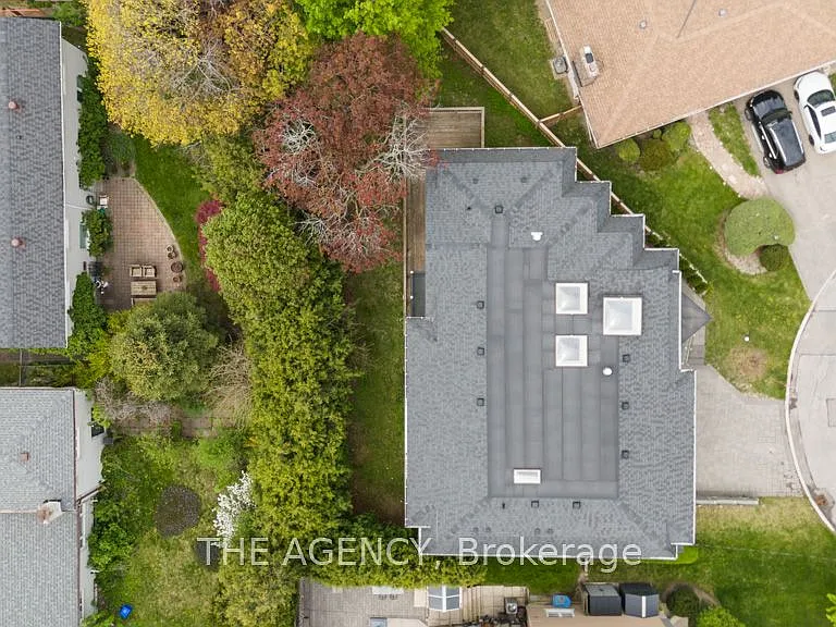 8 Frivick Ct — Photo 3