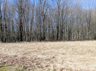 Middle Crossing Rd, Dowagiac, MI 49047