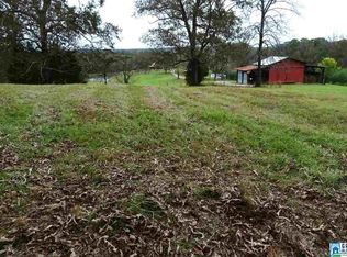 3295 Hilltop Rd SE, Bessemer, AL 35022