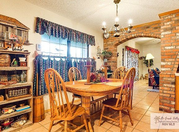 5th image of 505 E Matz Ave
