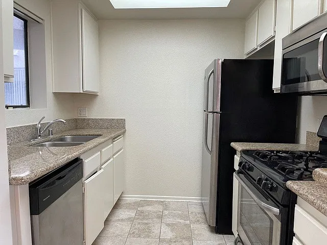 Park Rochester Apartments — Photo 147