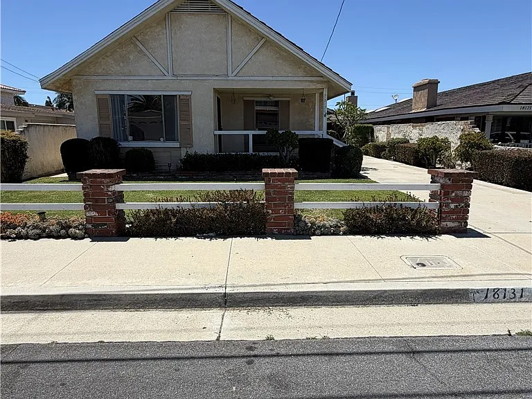 18131 S 3rd St — Photo 1
