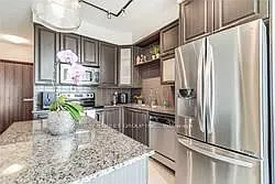 500 Sherbourne St #1004 — Photo 9