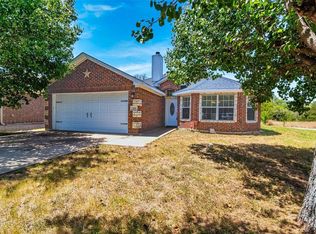 129 Mitchell Cir, Terrell, TX 75160